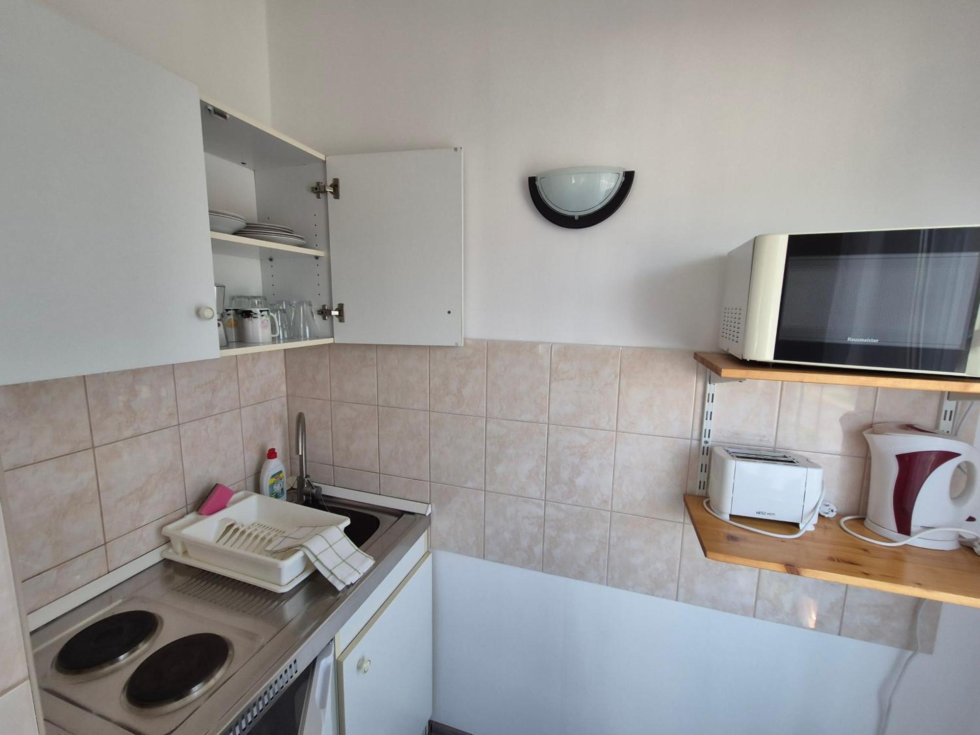 Roxanna Apartman Gyula Exterior photo